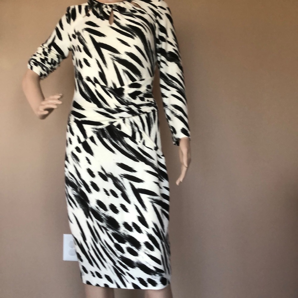 Cache black/cream dress w cutout details